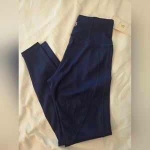 NWT BuffBunny Oasis Legging in Midnight Blue